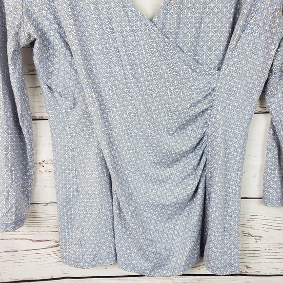 TALBOTS Three Quarter length V -Neck Top Size XS - Picture 5 of 10